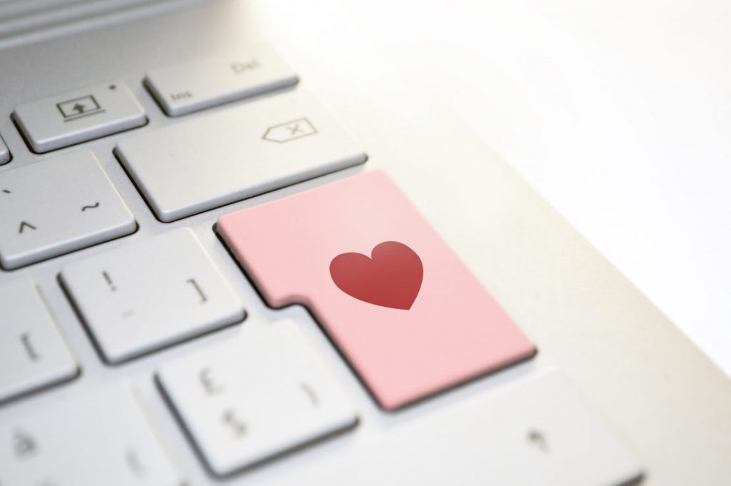 Red Flags for Online Dating