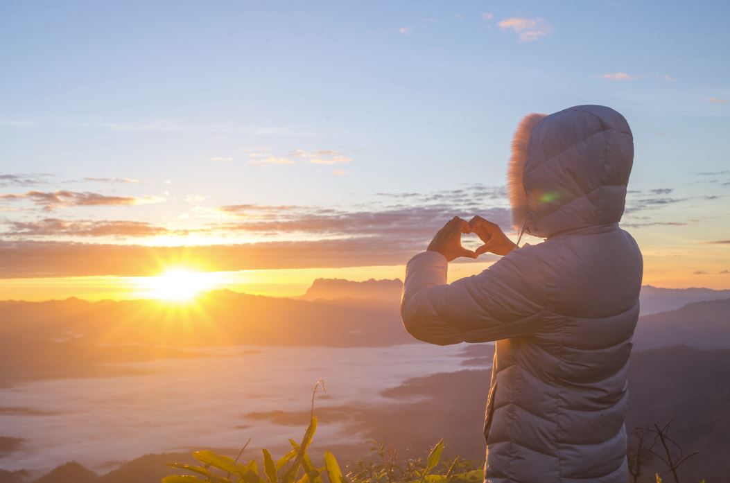 Manifesting Love: Intentions, Practical Steps and Mutual Choice